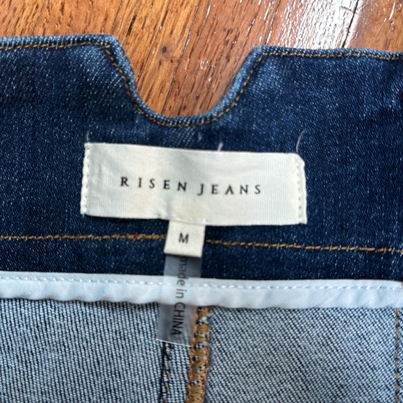 NWT Risen high rise seam detailed size M - Picture 3 of 9